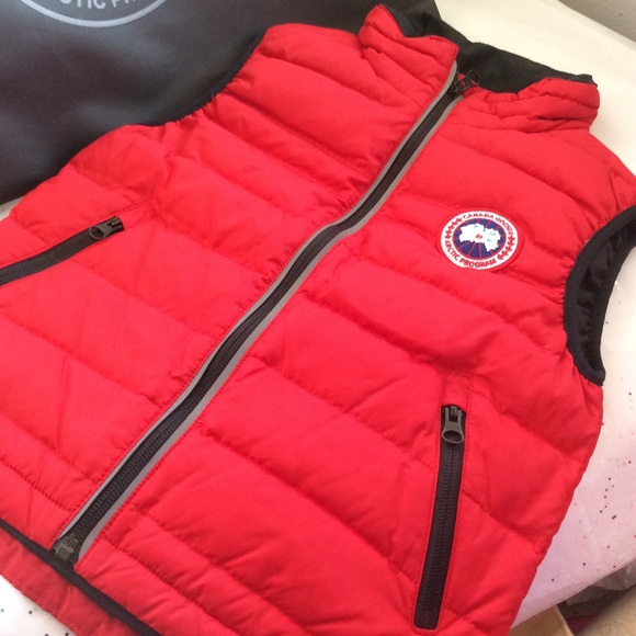 Canada Goose Baby Bobcat Down vest - Picture 4 of 9